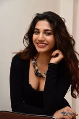 Sonakshi Singh Hot Pics